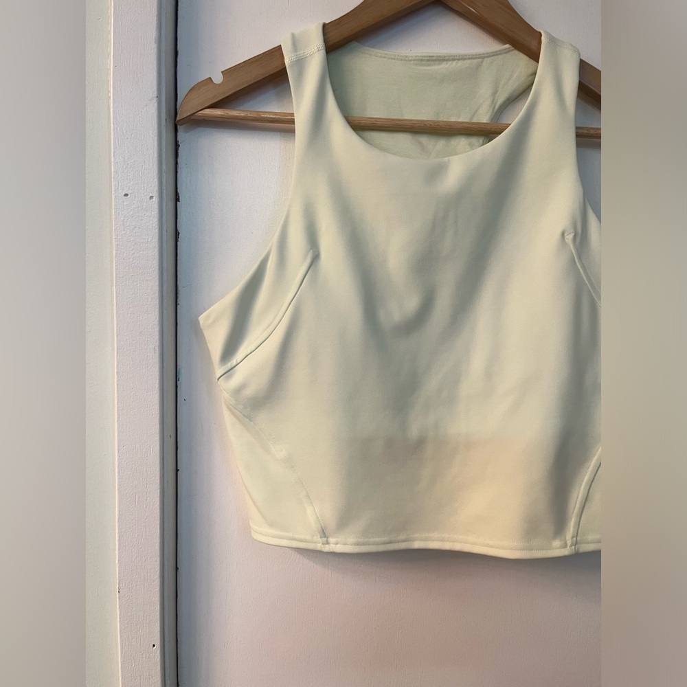 Lululemon Invigorate Training Tank Top 2022- Size 12- Pale Green - Picture 4 of 8